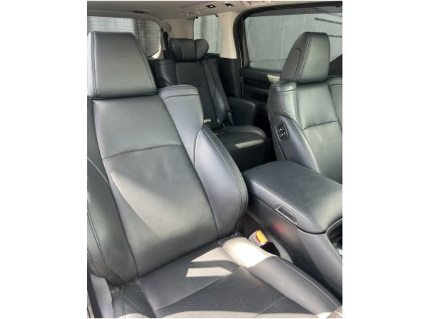 トヨタ 30後期アルファードSR Cパッケージ 金融車 質ナビ