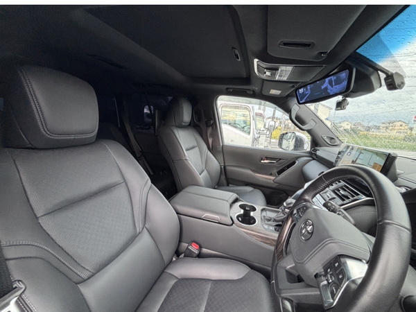 トヨタ ランドクルーザー ZX 金融車 質ナビ